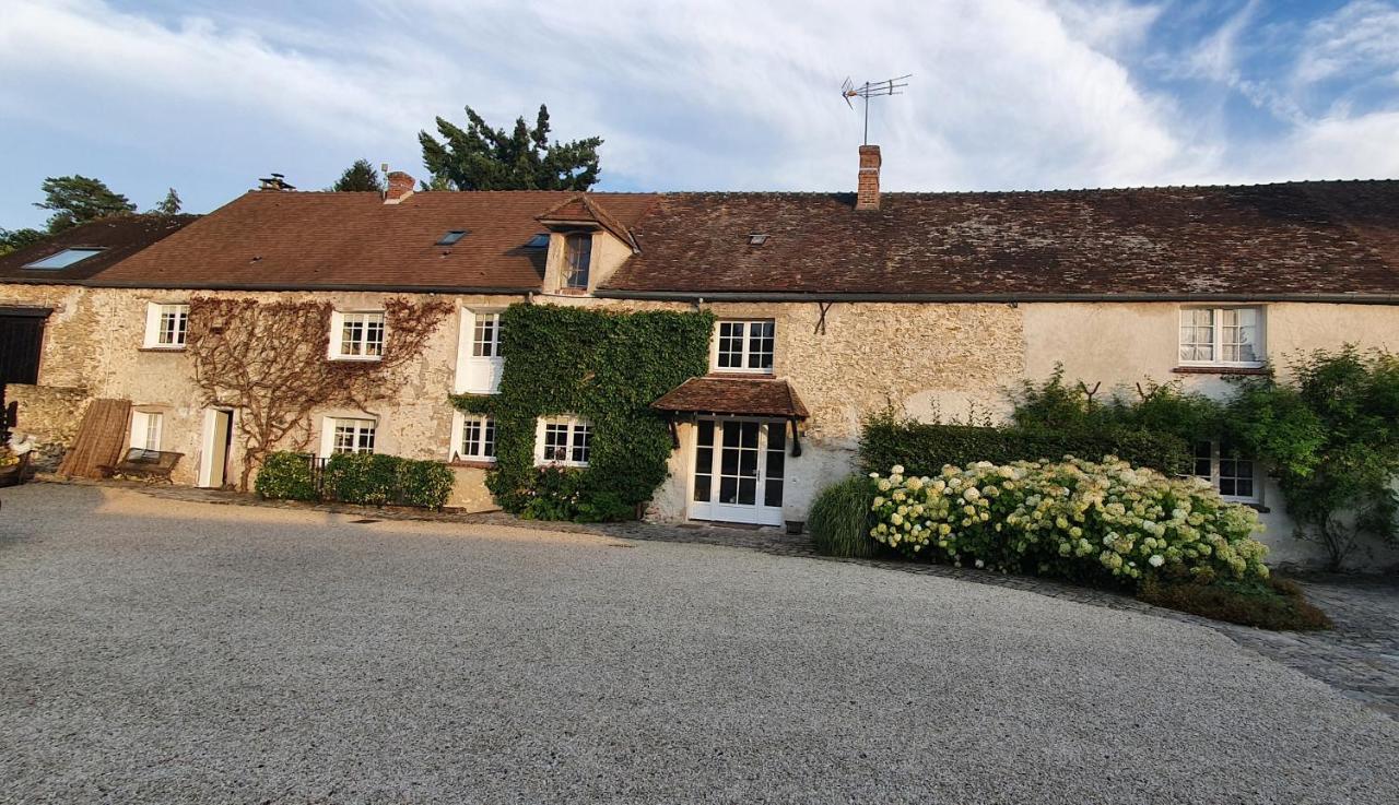 مبيت وإفطار Clairefontaine-en-Yvelines Moulin De Vilgris المظهر الخارجي الصورة