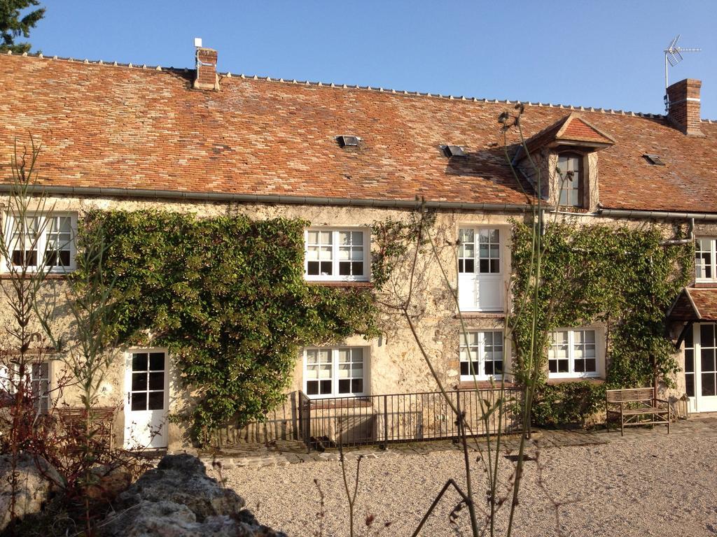 مبيت وإفطار Clairefontaine-en-Yvelines Moulin De Vilgris المظهر الخارجي الصورة